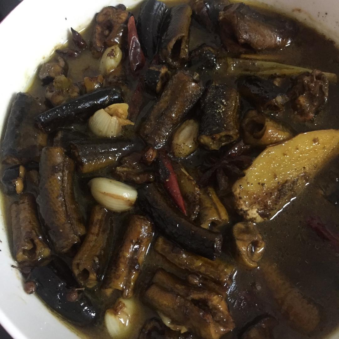 大蒜烧鳝鱼