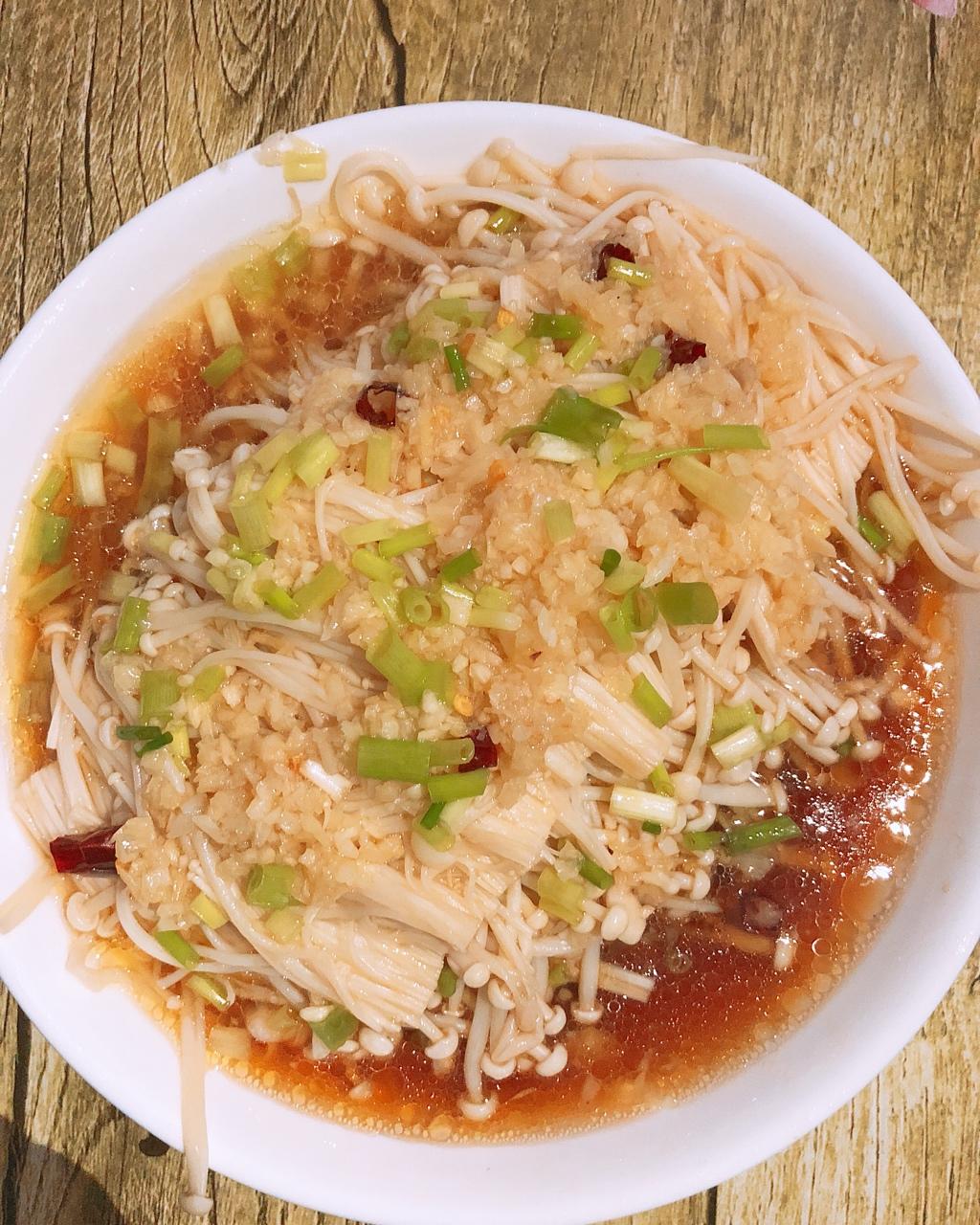 蒜蓉蒸金针菇