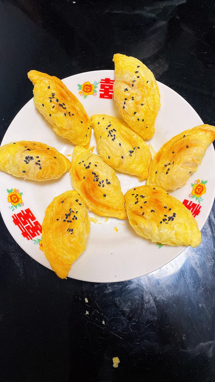 不用开酥，不用揉面，也能做香甜酥脆的苹果派