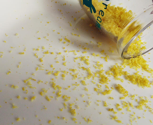 【基础】柠檬皮碎——自然的馈赠的做法