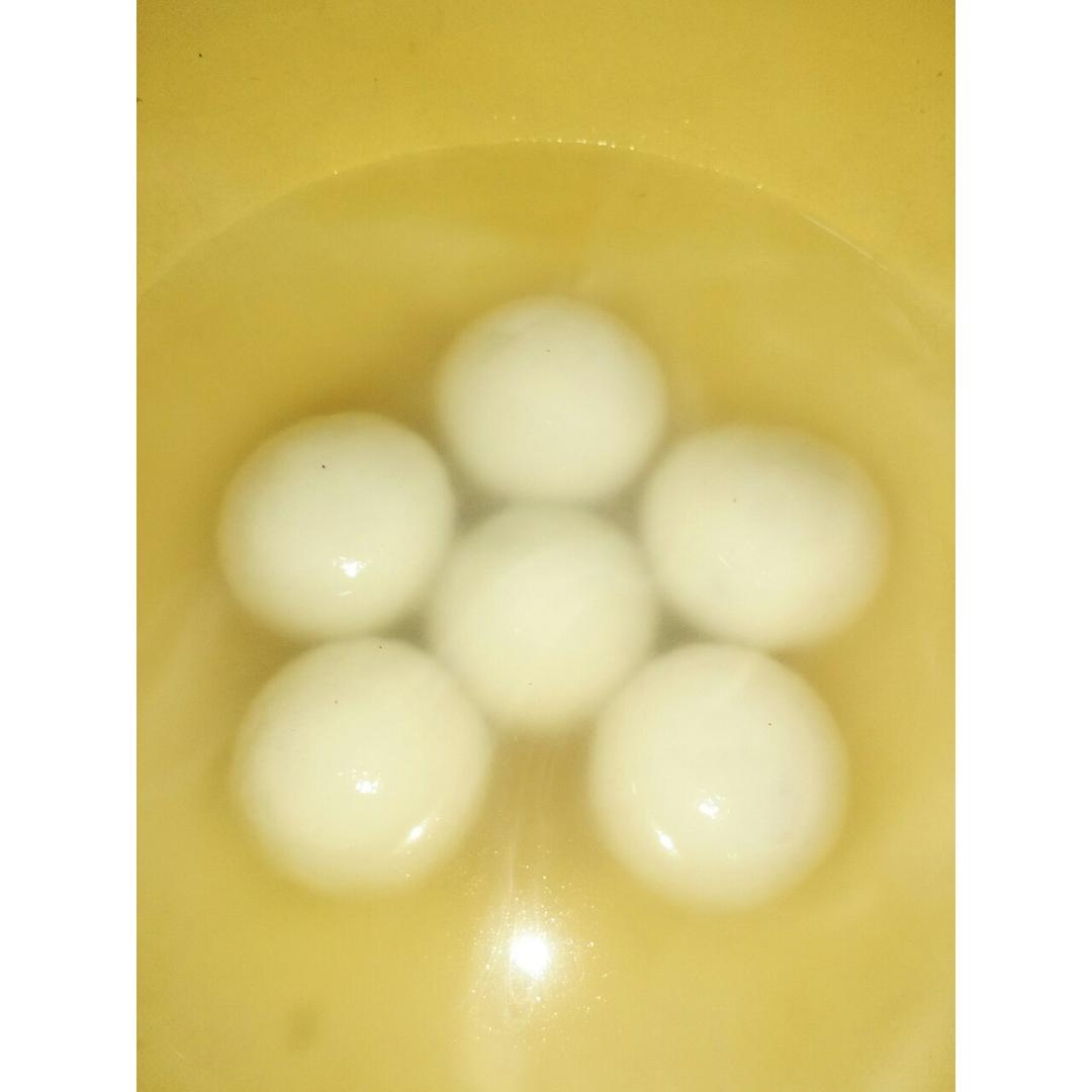 黑芝麻汤圆