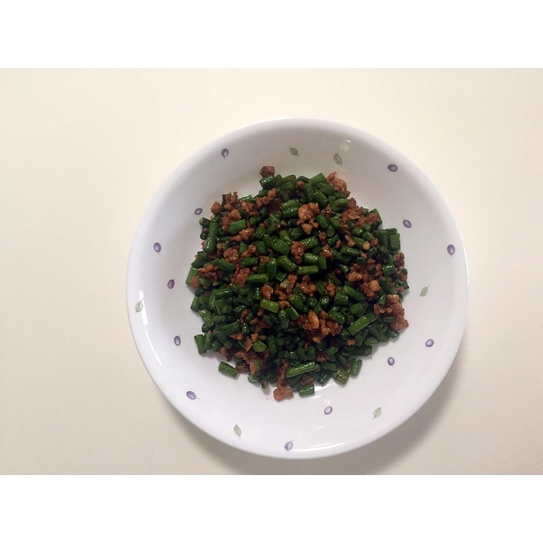 肉沫豆角下饭菜