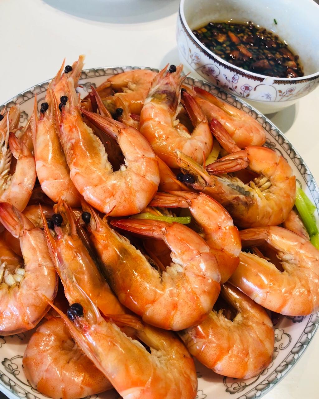 山玲宇哲做的白灼基围虾