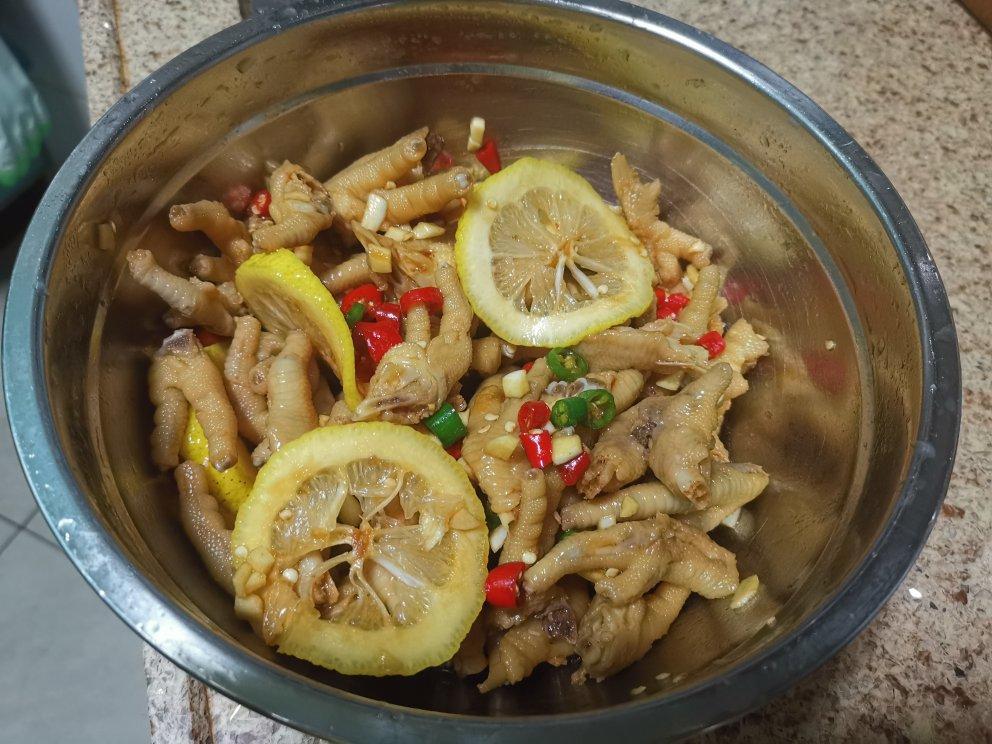 【柠檬酸辣鸡爪】自制超级无敌美味的网红鸡爪
