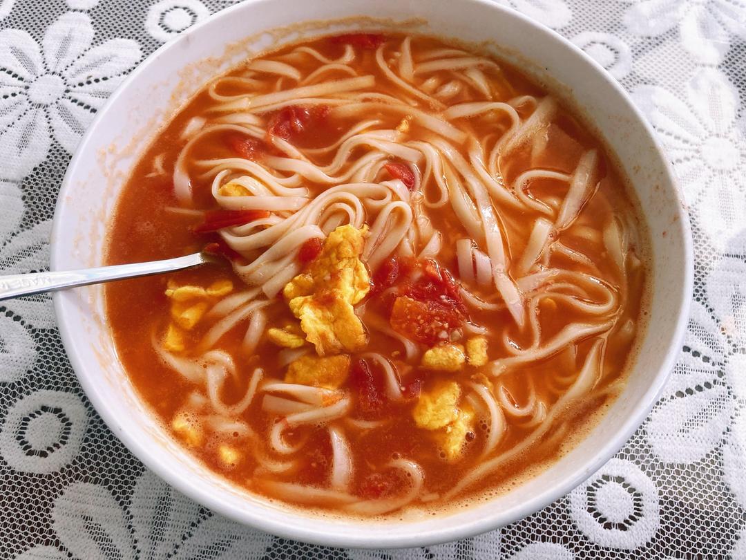 可以连吃很多天的快手西红柿面🍜的做法