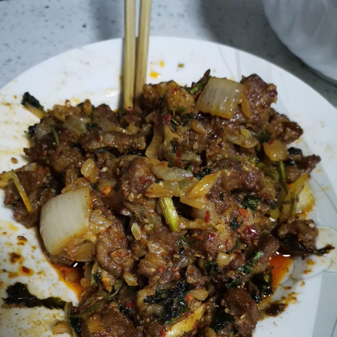 厨师长教你：“孜然羊肉”的家常做法，香味浓郁，简单易学，收藏