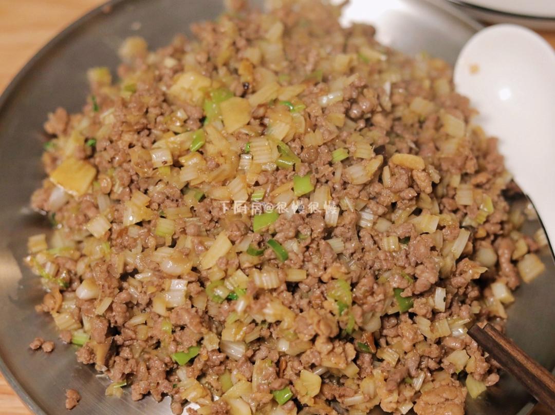 芹菜牛肉末「下饭神器」