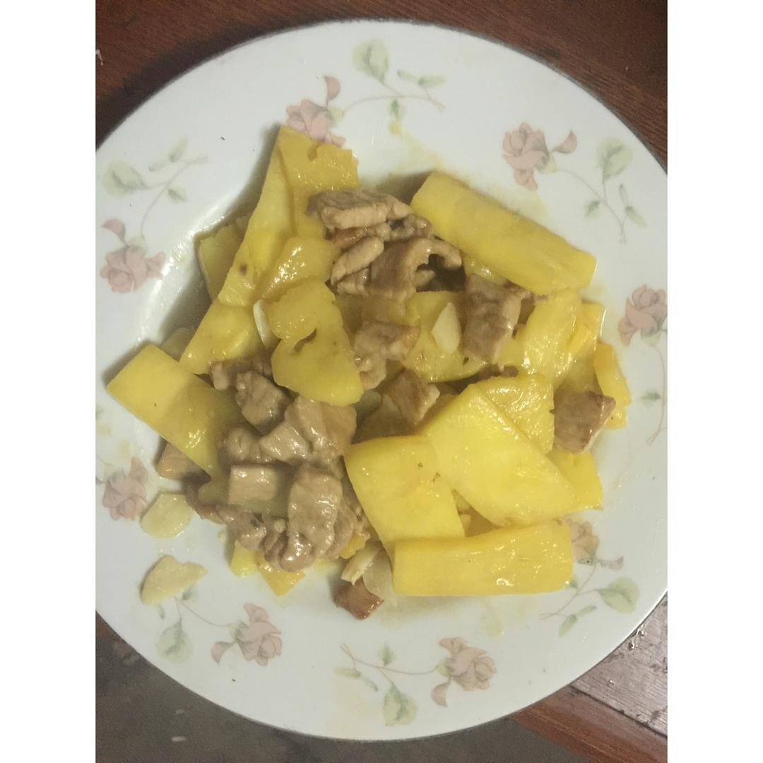 【菠萝小炒肉】
