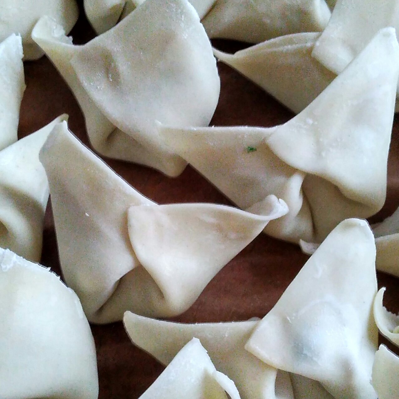 云吞的制作步骤（元宝）