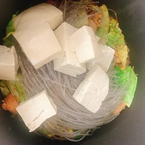 白菜粉条豆腐大锅菜的做法 步骤4
