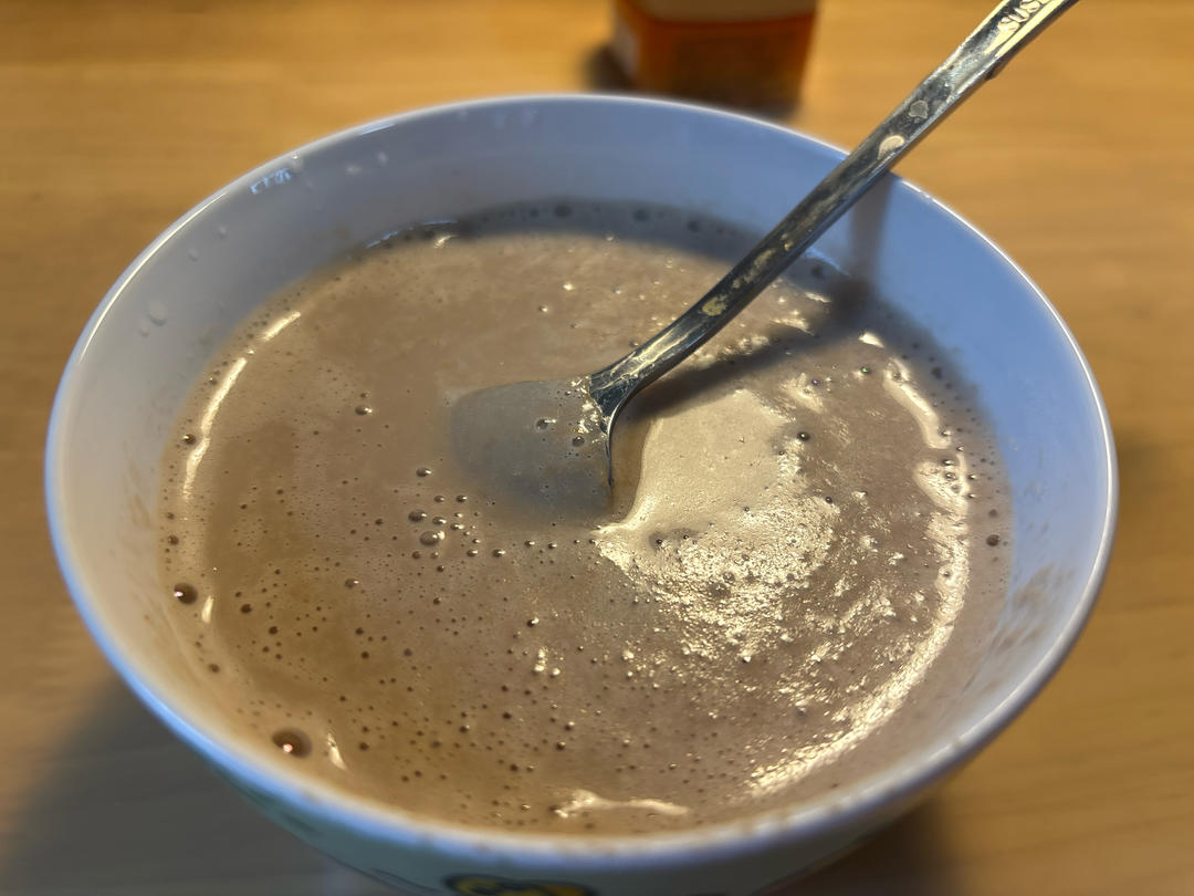 香浓丝滑的核桃花生露（破壁机版，用料少，超简单）