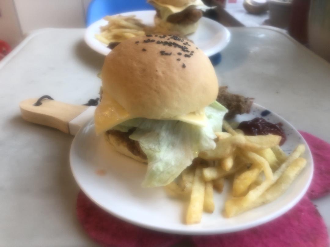 宝宝喜欢吃的汉堡