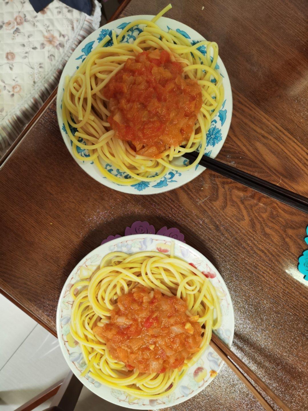 （完胜必胜客的）番茄肉酱意大利面～
