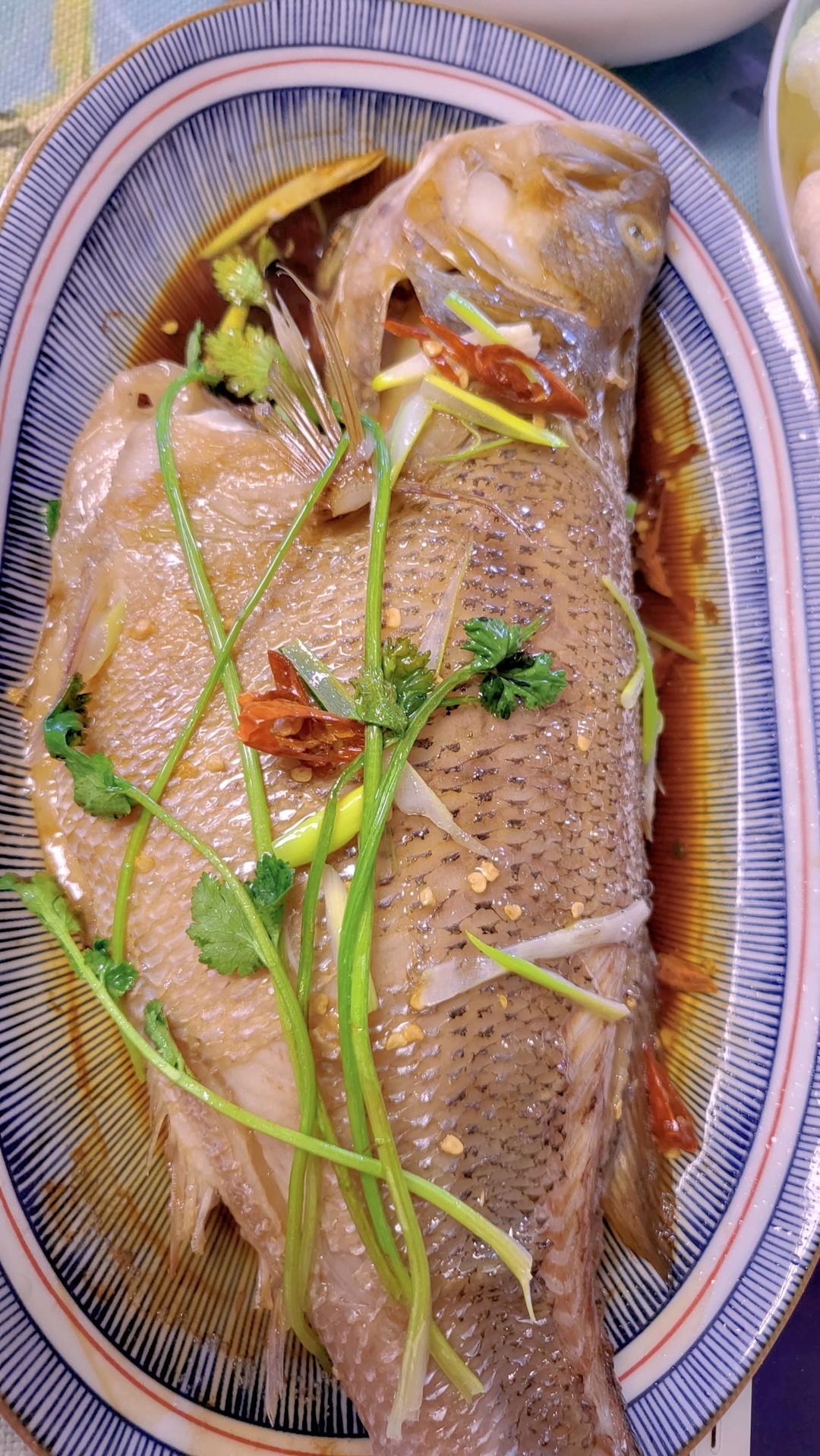 清蒸鲈鱼