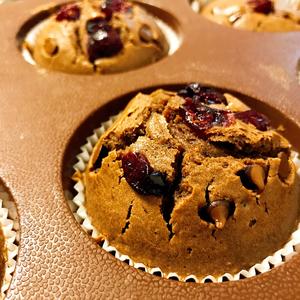 黑巧克力蔓越莓muffin的做法 步骤8
