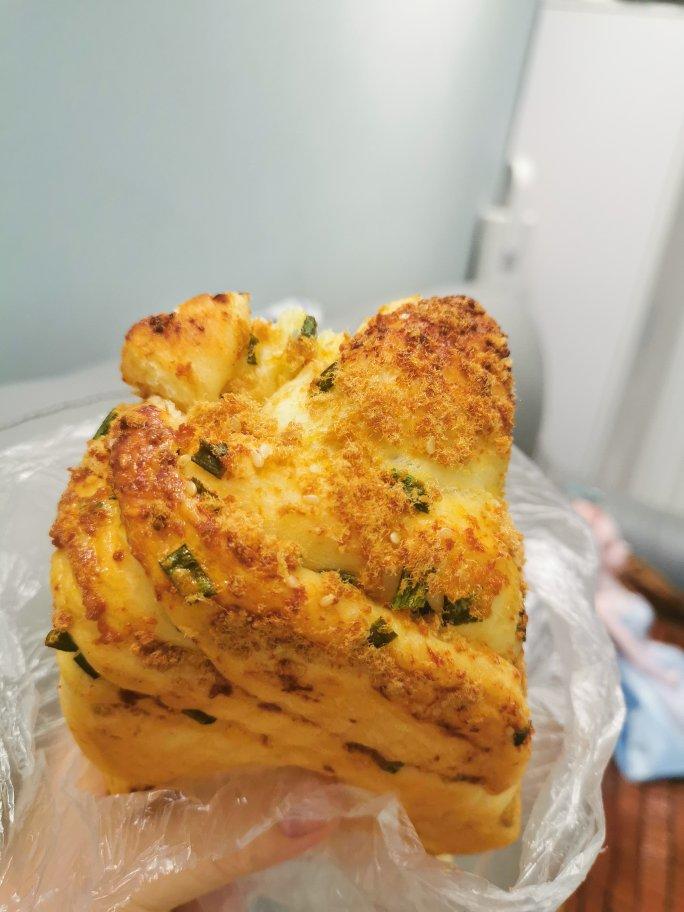 香葱肉松手撕吐司