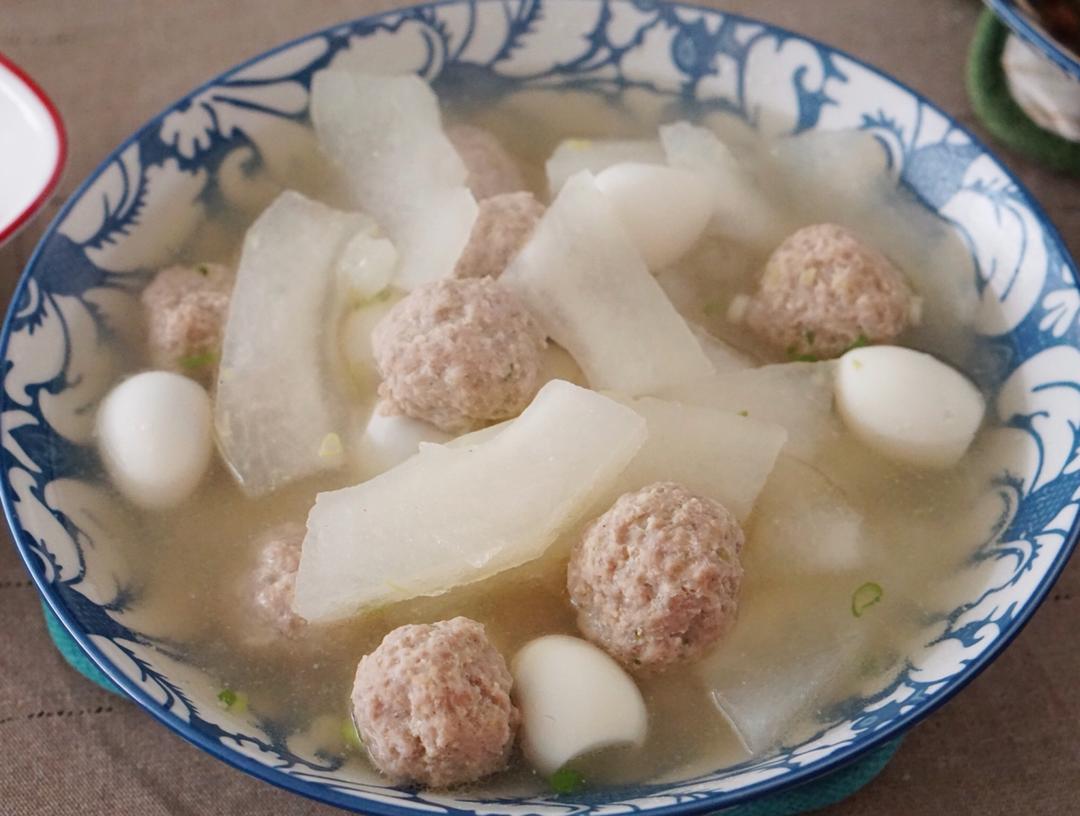 冬瓜汆丸子汤