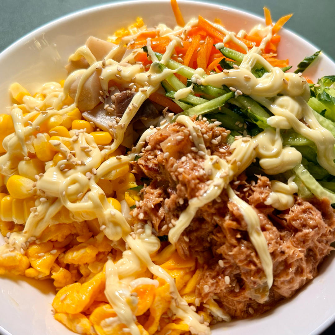 金枪鱼拌饭（不用再米村拌饭）