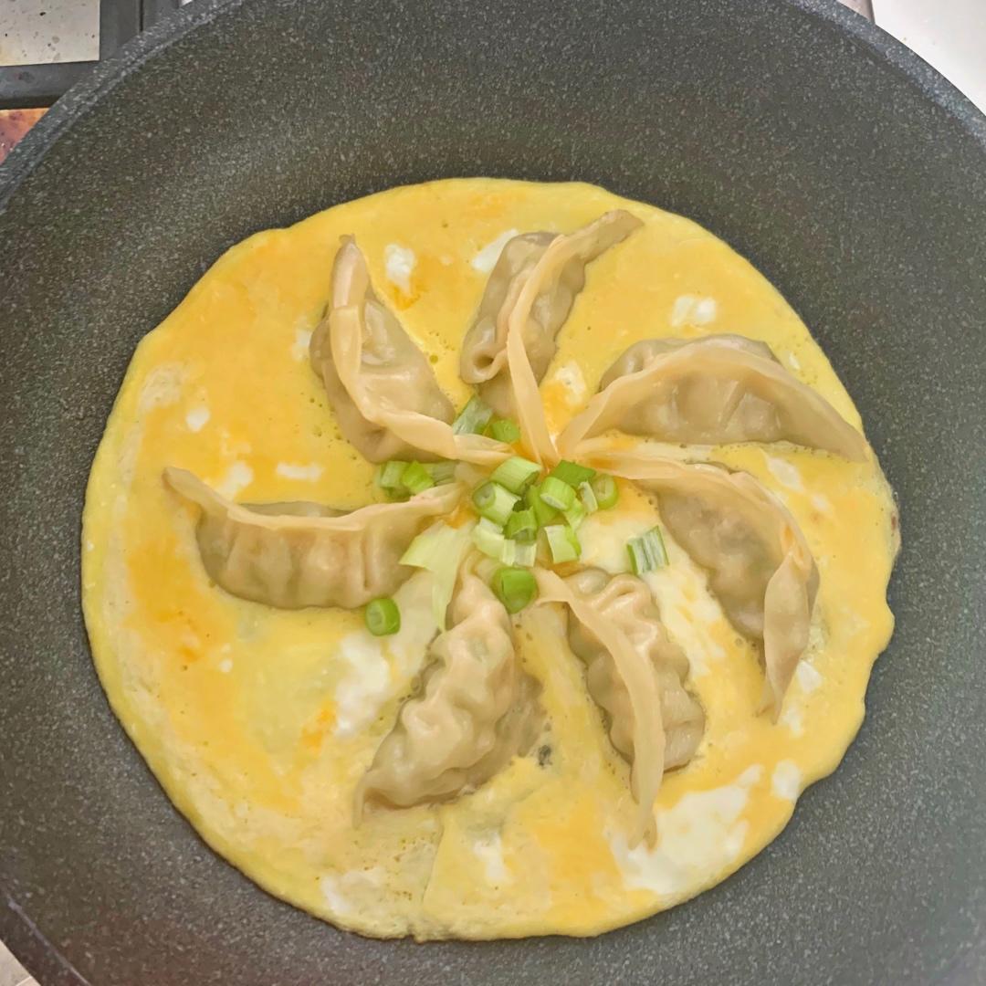 懒人快手抱蛋煎饺