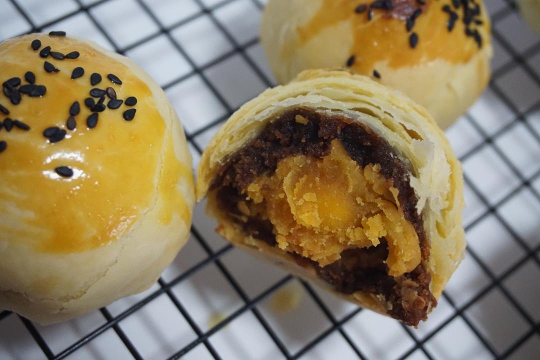 蛋黄酥酥酥（超级奶香黄油版）