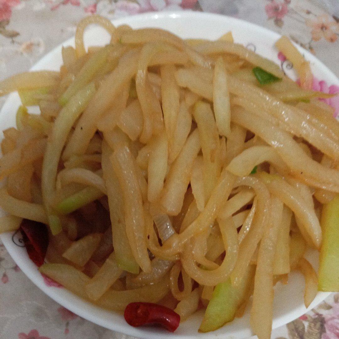 素烧萝卜丝