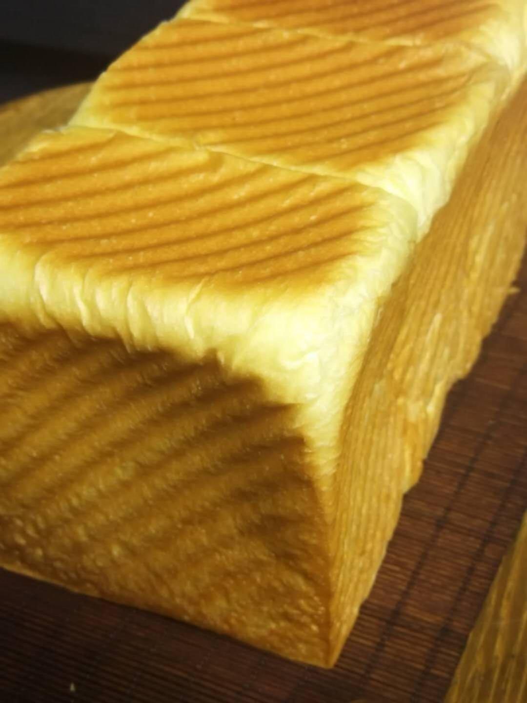 纯奶手撕吐司