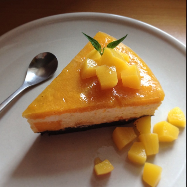 料超足的芒果慕斯蛋糕