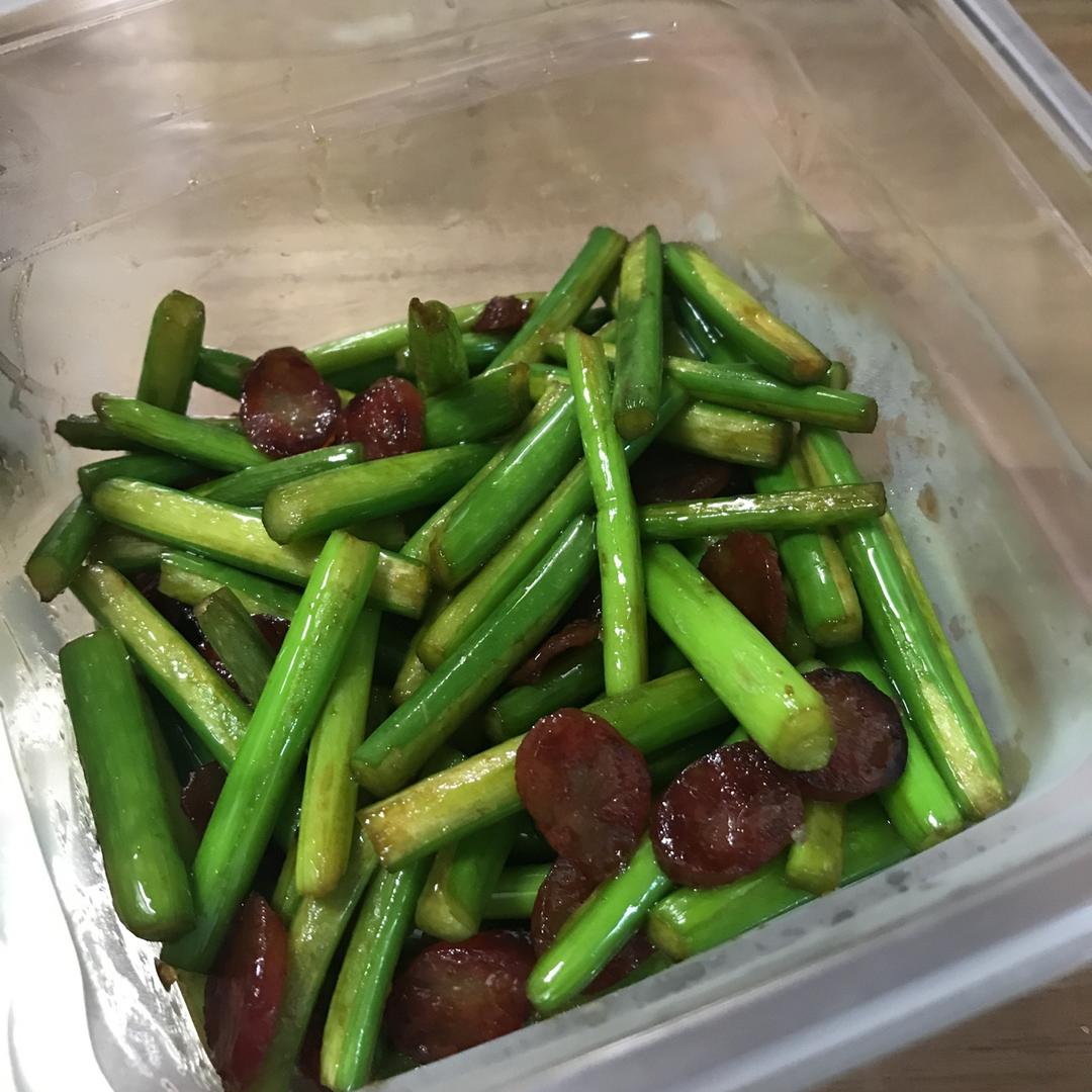 妈妈牌蒜薹炒肉