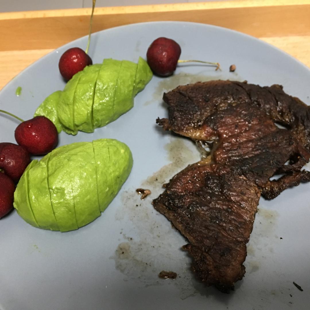 好吃到哭的煎牛排