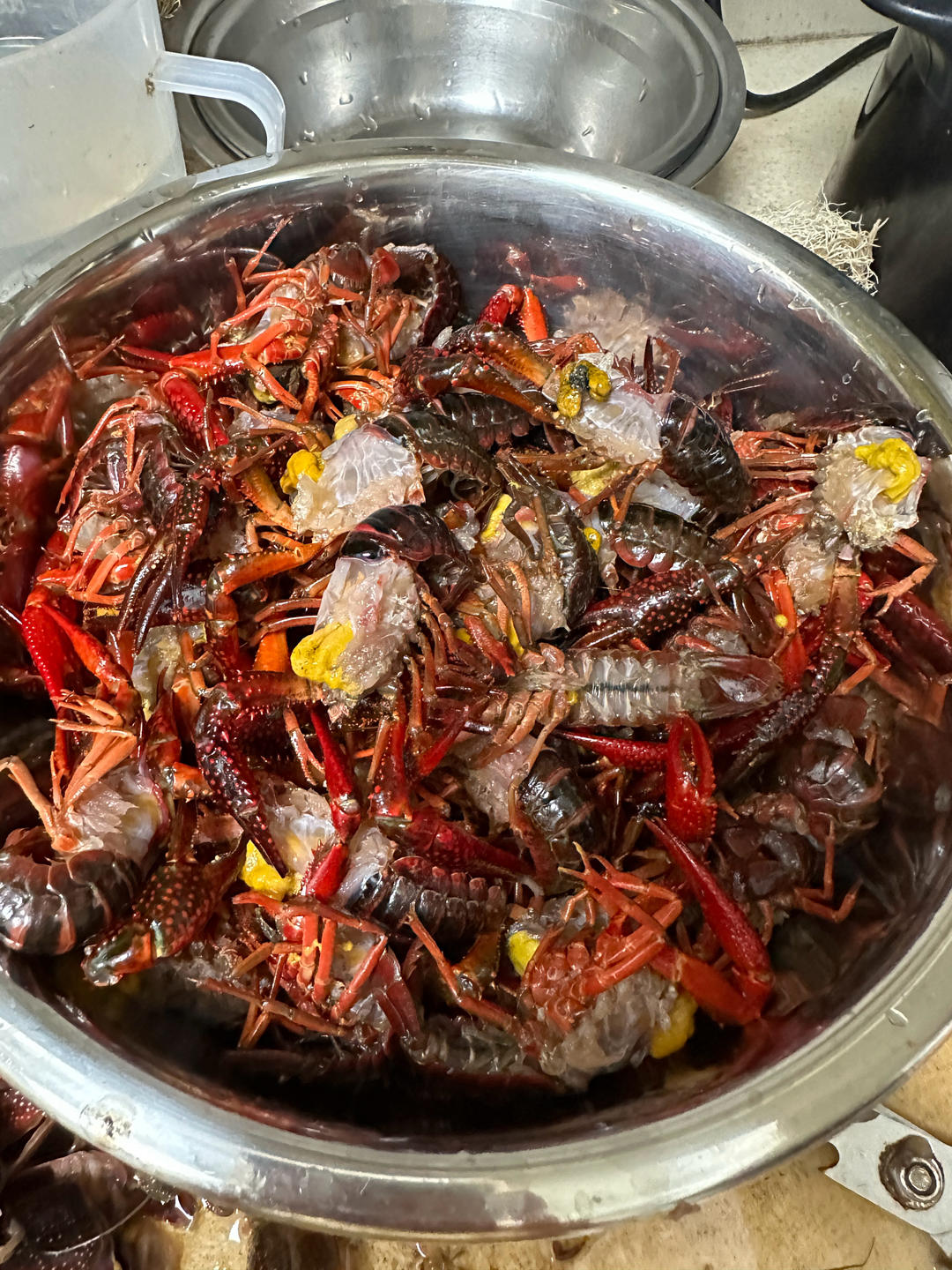 厨师长教你："蒜蓉小龙虾"的家常做法，蒜香浓郁，唇齿留香