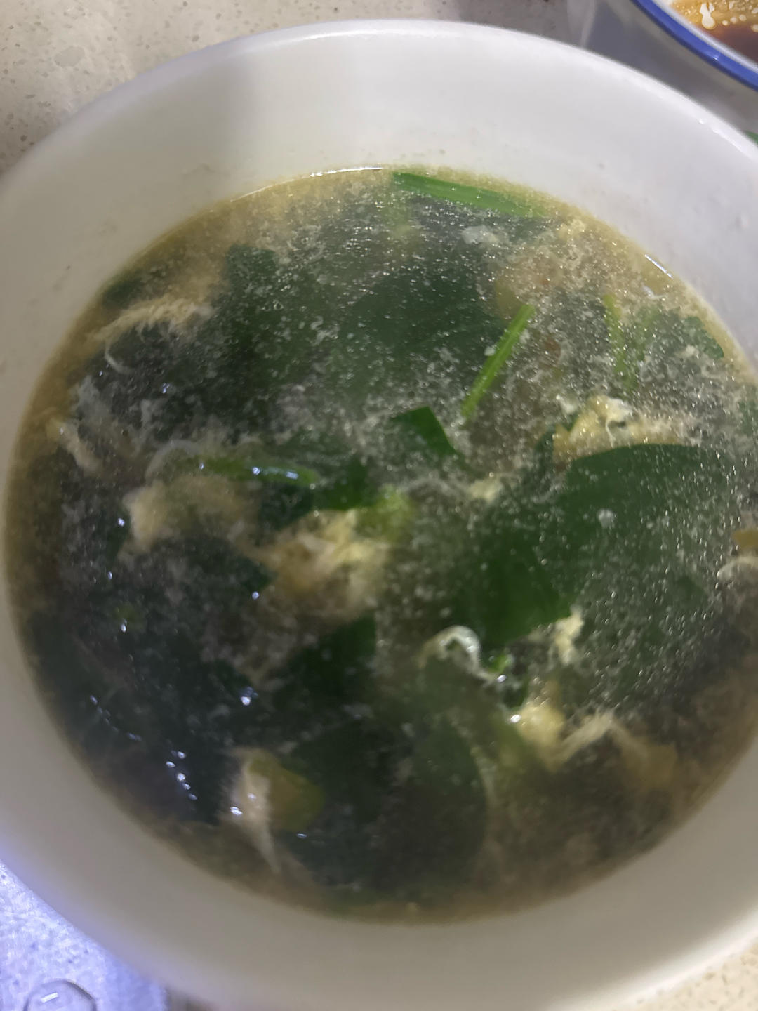 鸡蛋菠菜汤(跟酒店里喝的一个味道！)