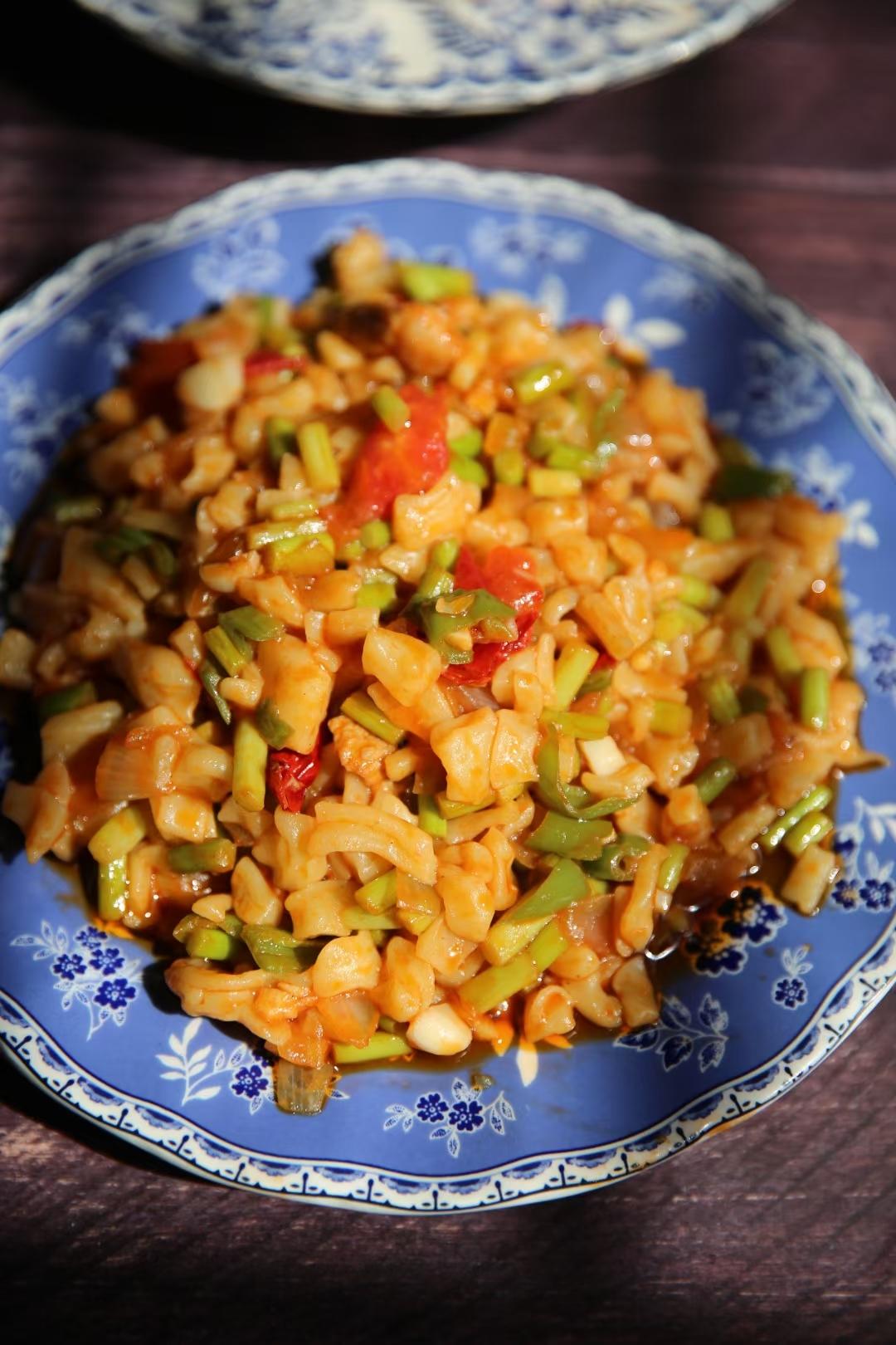 丁丁炒面正宗新疆味