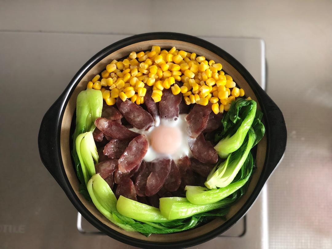 香肠煲仔饭