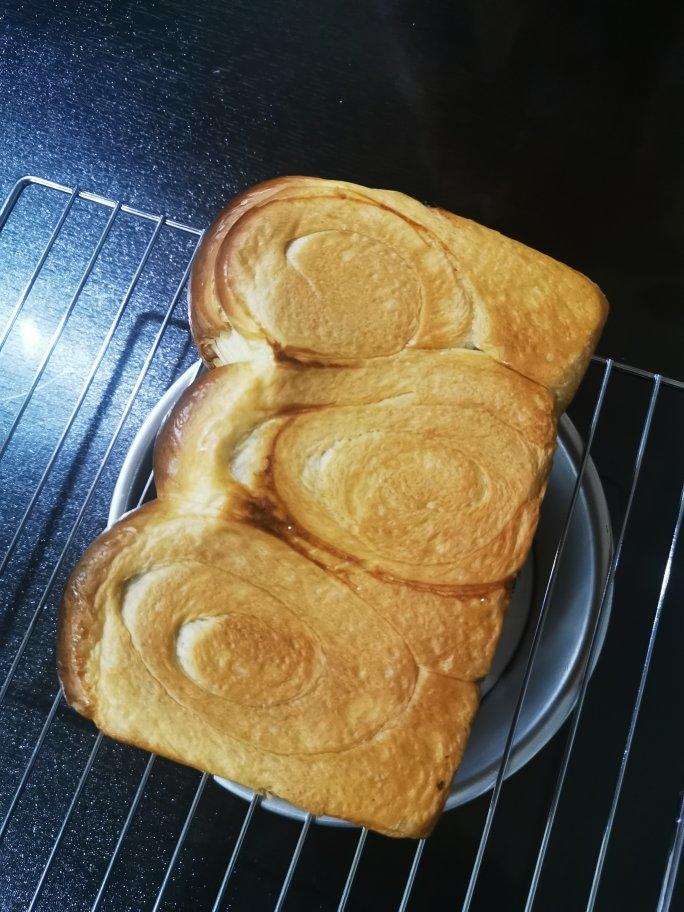 奶香超浓郁的淡奶油吐司（消灭淡奶油）