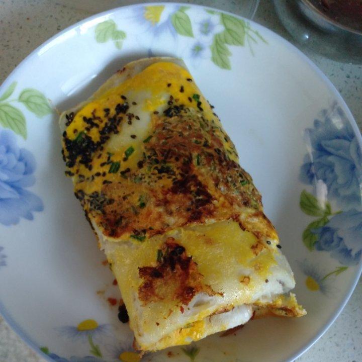 秒杀早餐摊不破皮大煎饼，步骤超详细