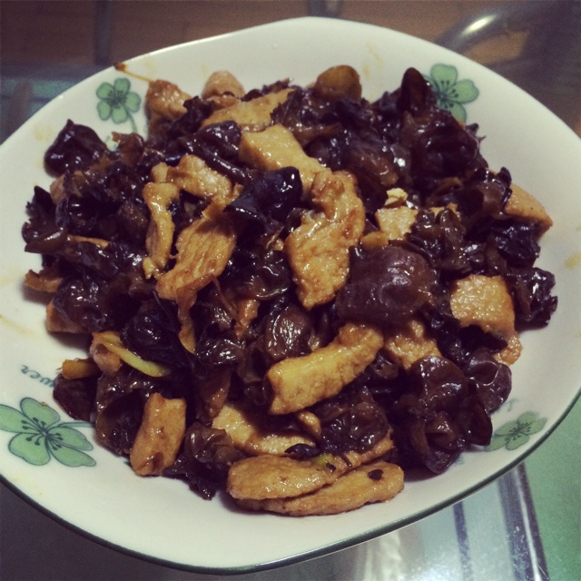 木耳炒肉
