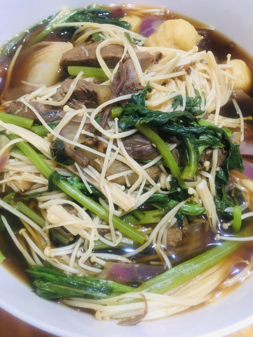 比想象更简单|冬阴功鲜虾米粉
