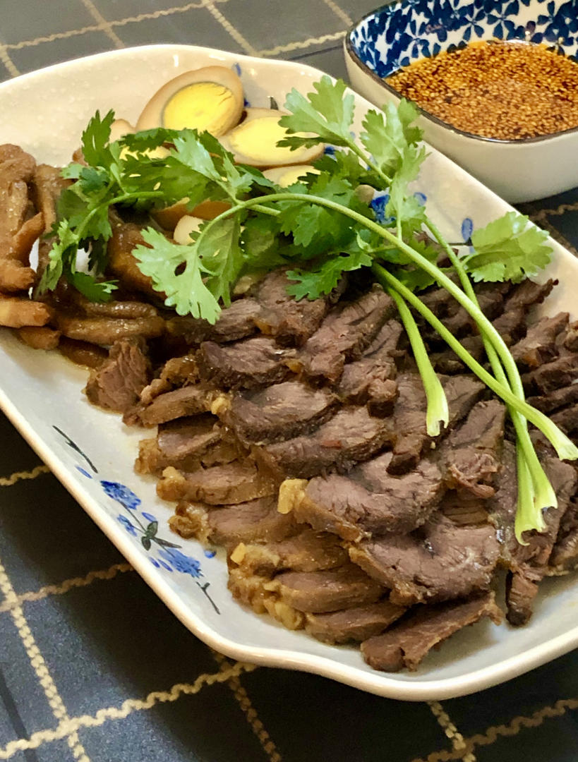 卤牛肉