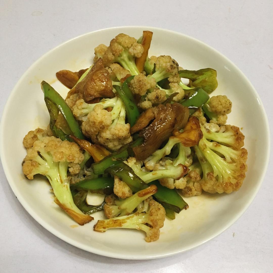 老丁的私房菜-干锅花菜