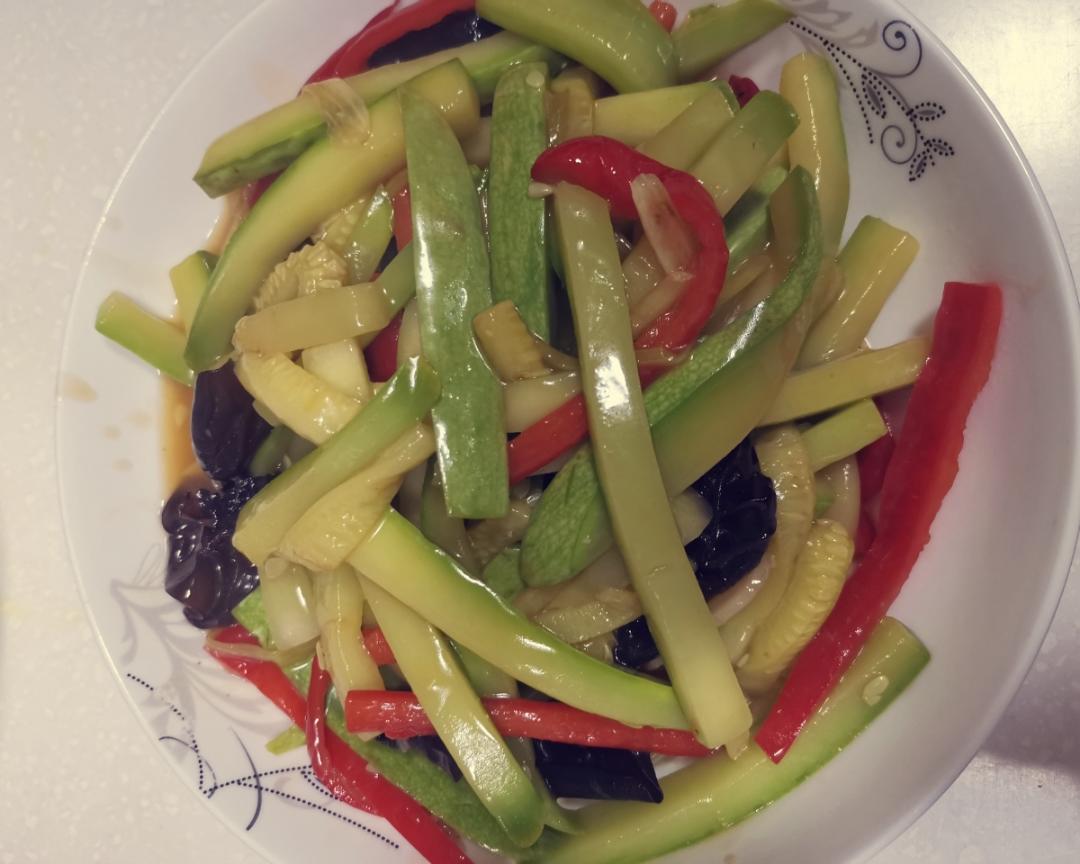 狂吃不胖的减肥菜——醋溜葫芦丝