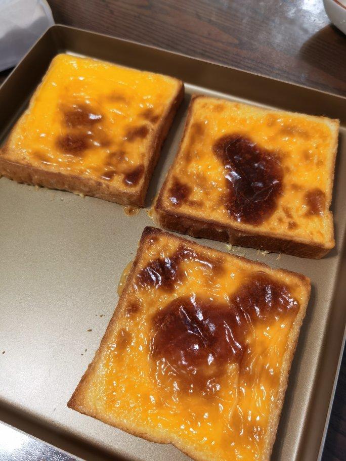 零失败快手岩烧乳酪(熔岩吐司)十分钟网红早餐，好吃哭