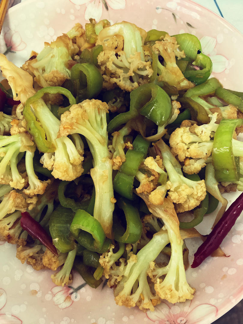 老丁的私房菜-干锅花菜