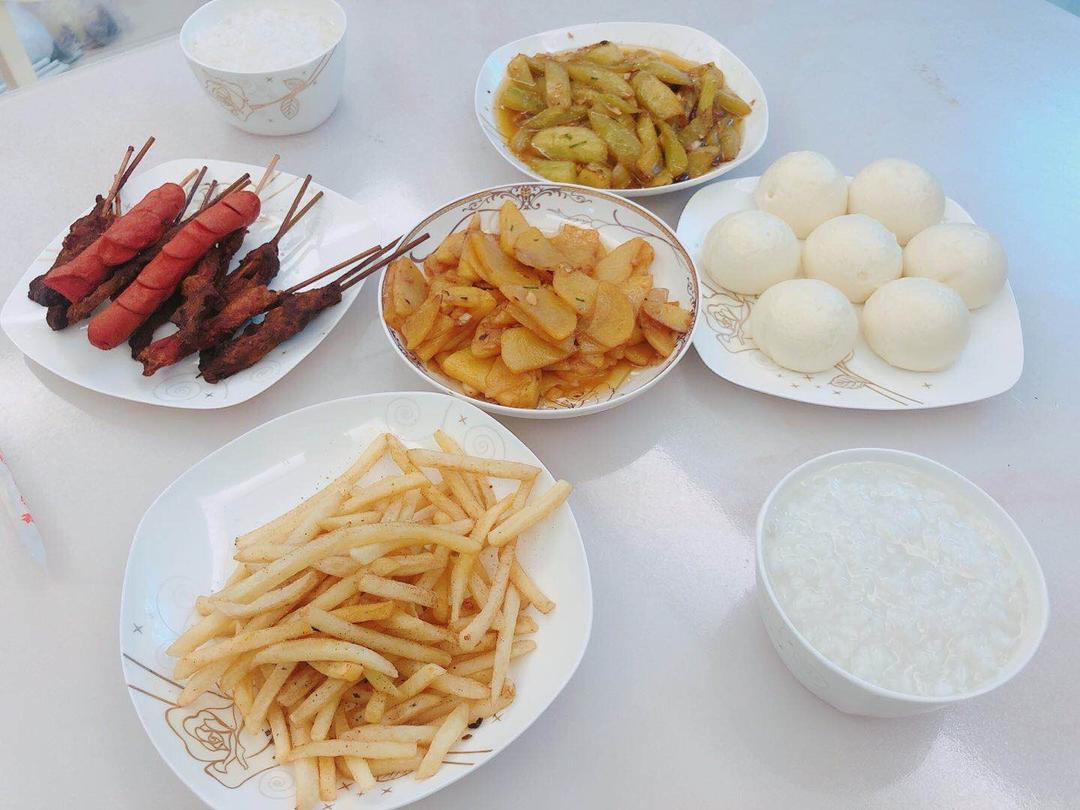 干锅耗油黄瓜