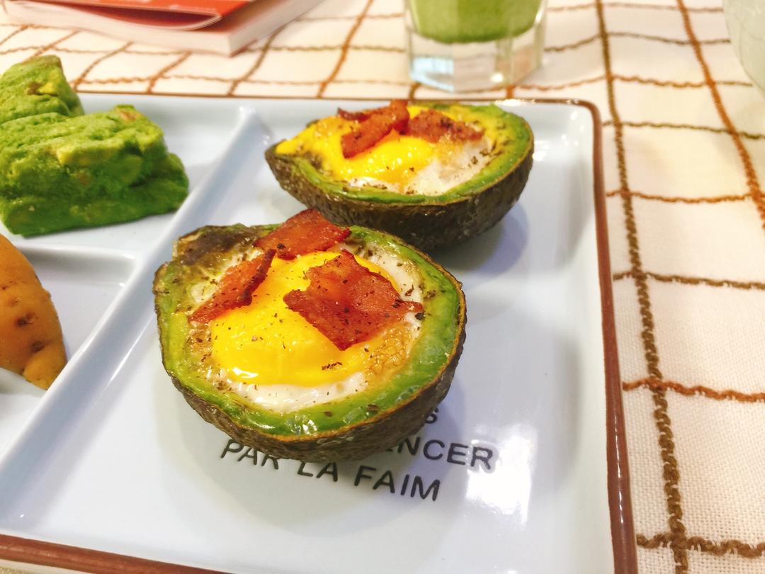 匠心培根牛油果焗蛋