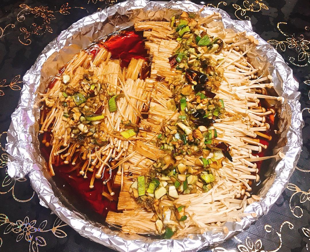 堂妈的蒜蓉豉油金针菇
