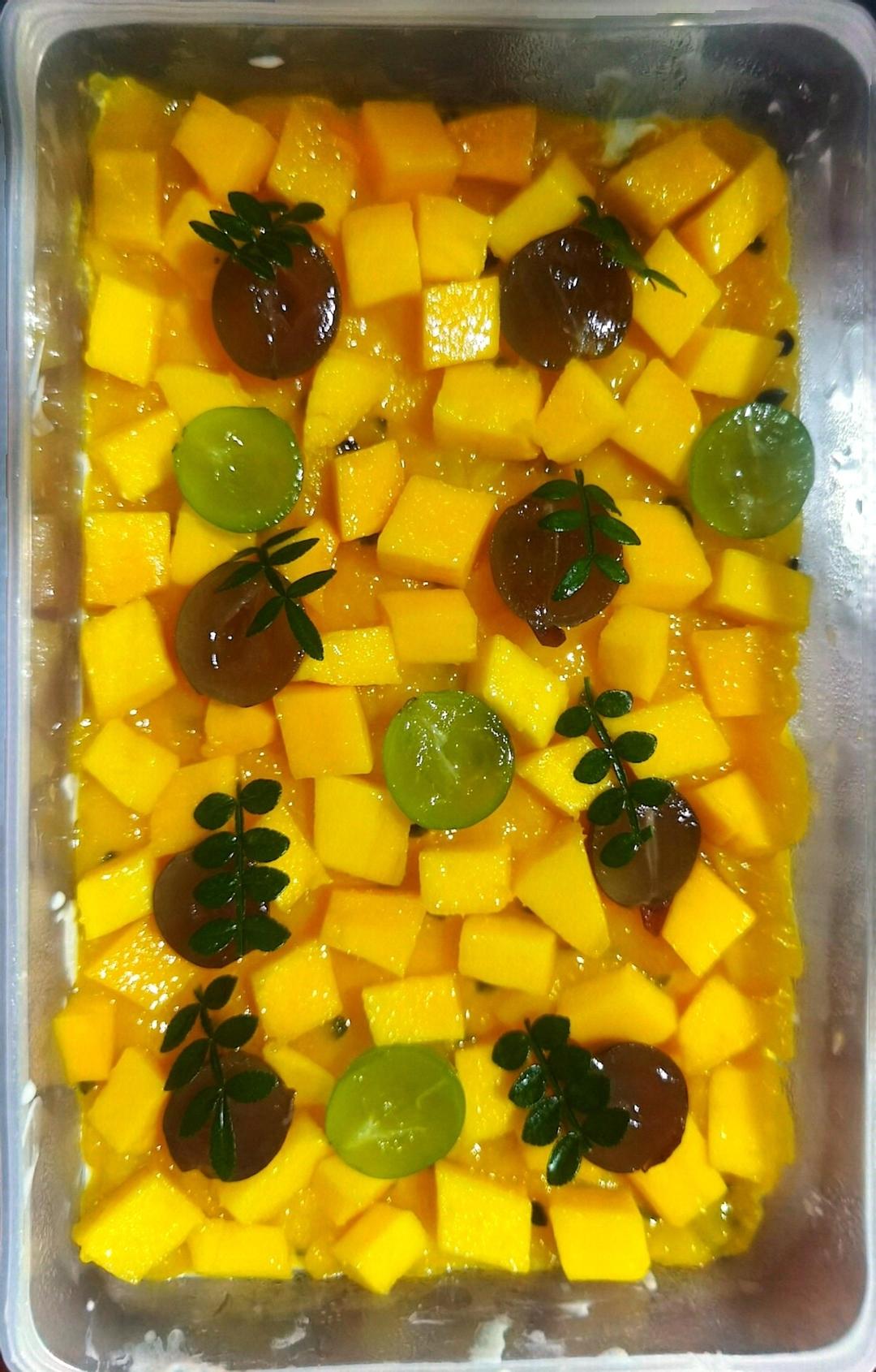 芒果百香提拉米苏蛋糕