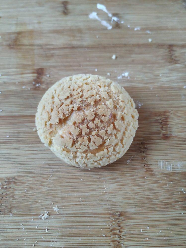 一口就爆浆的卡士达酥皮泡芙