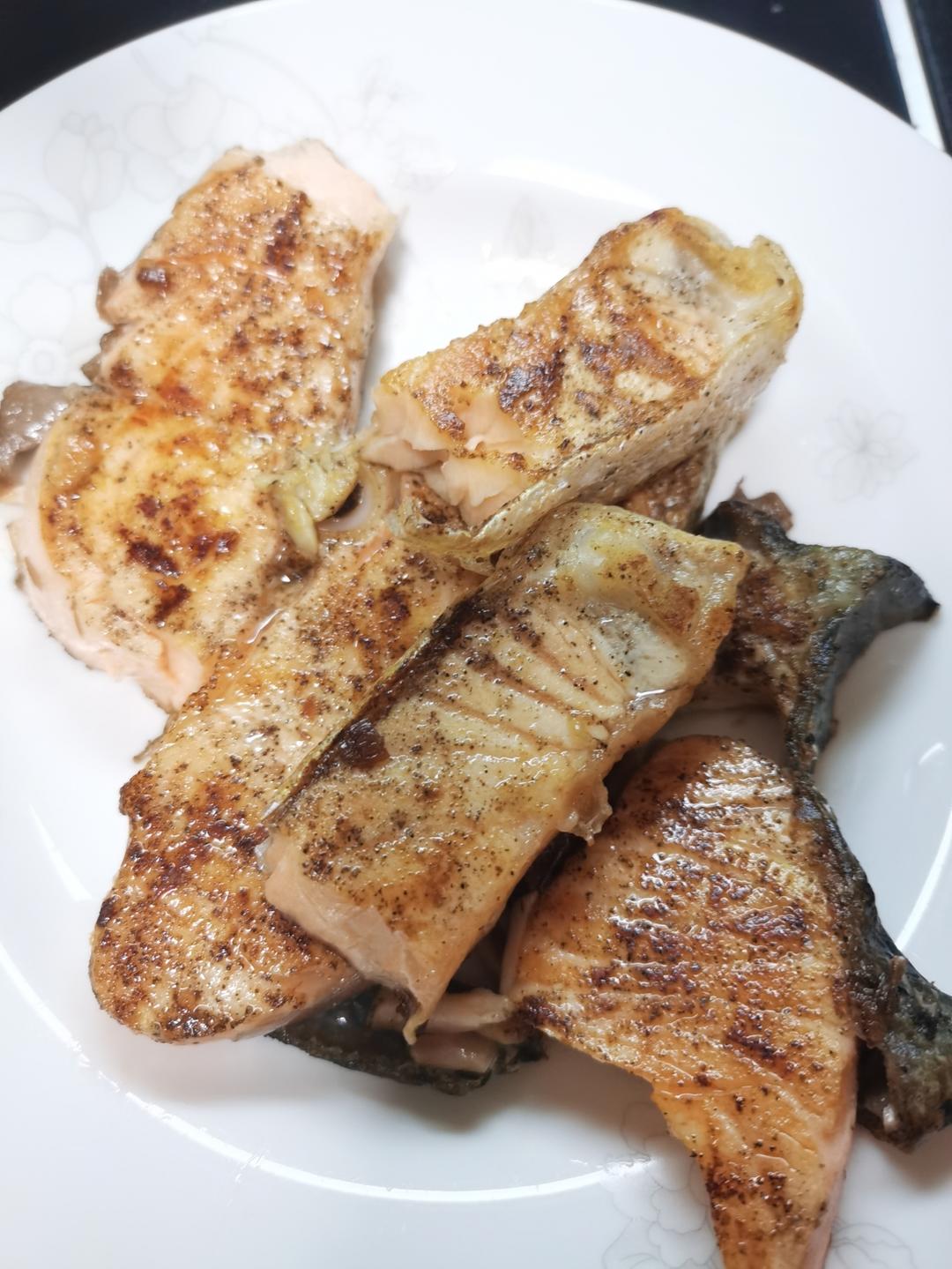 『简单健康』香煎三文鱼排Salmon Steaks