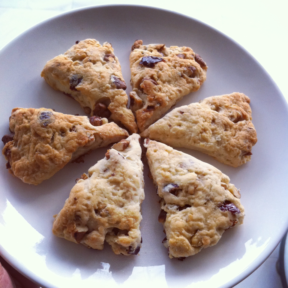 藤田千秋的红枣核桃酸奶司康（伪）