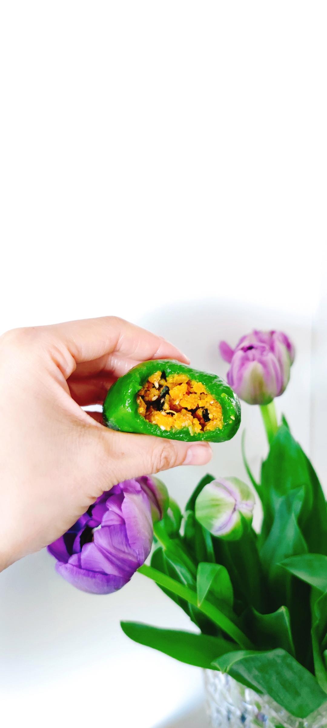 软软糯糯的青团配方和做法（附肉松咸蛋黄馅料配方）